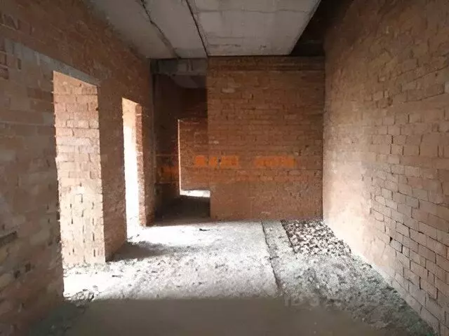 2-к кв. Крым, Керчь ул. Павлика Морозова, 18 (84.0 м) - Фото 1