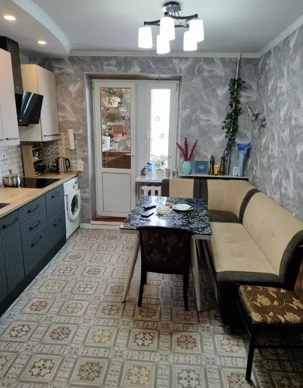 2-к кв. Ленинградская область, Кириши Плавницкий бул., 2 (58.0 м) - Фото 2