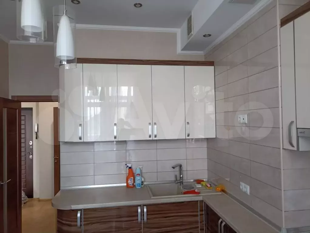 1-к. квартира, 40 м, 4/9 эт. - Фото 0