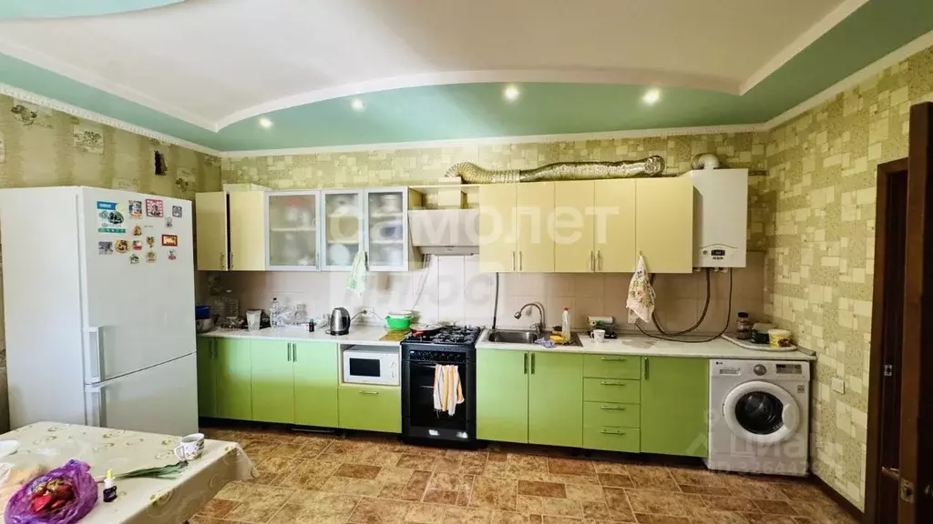 Дом в Краснодарский край, Тимашевский район, Днепровское с/пос, ... - Фото 1