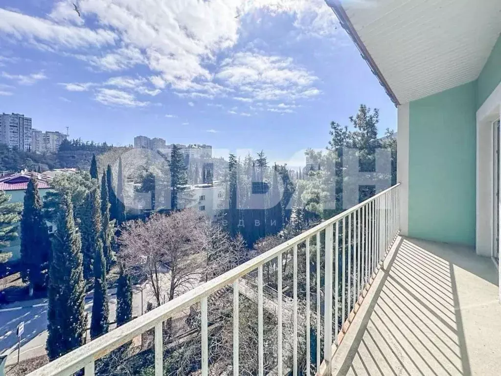 2-к кв. Крым, Алушта муниципальный округ, Партенит пгт ул. Победы, 21 ... - Фото 1