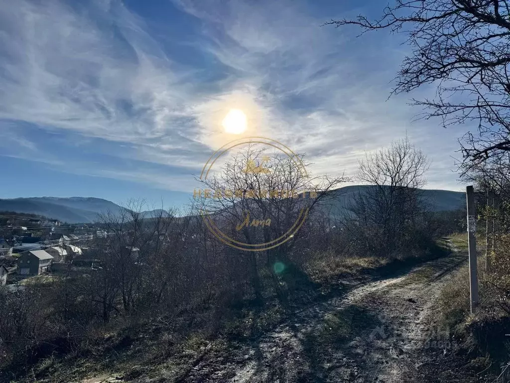 Участок в Крым, Симферопольский район, Добровское с/пос, Надежда СТ ... - Фото 1