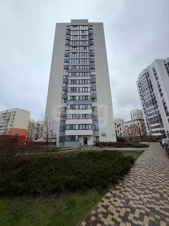 2-к кв. Крым, Симферополь ул. Никанорова (60.1 м) - Фото 1