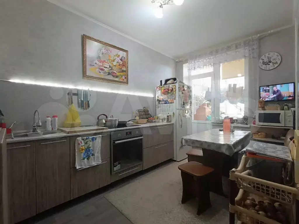 3-к. квартира, 62,8 м, 2/5 эт. - Фото 1