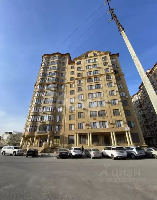 2-к кв. Дагестан, Каспийск ул. Каспийская, 2 (65.0 м) - Фото 1