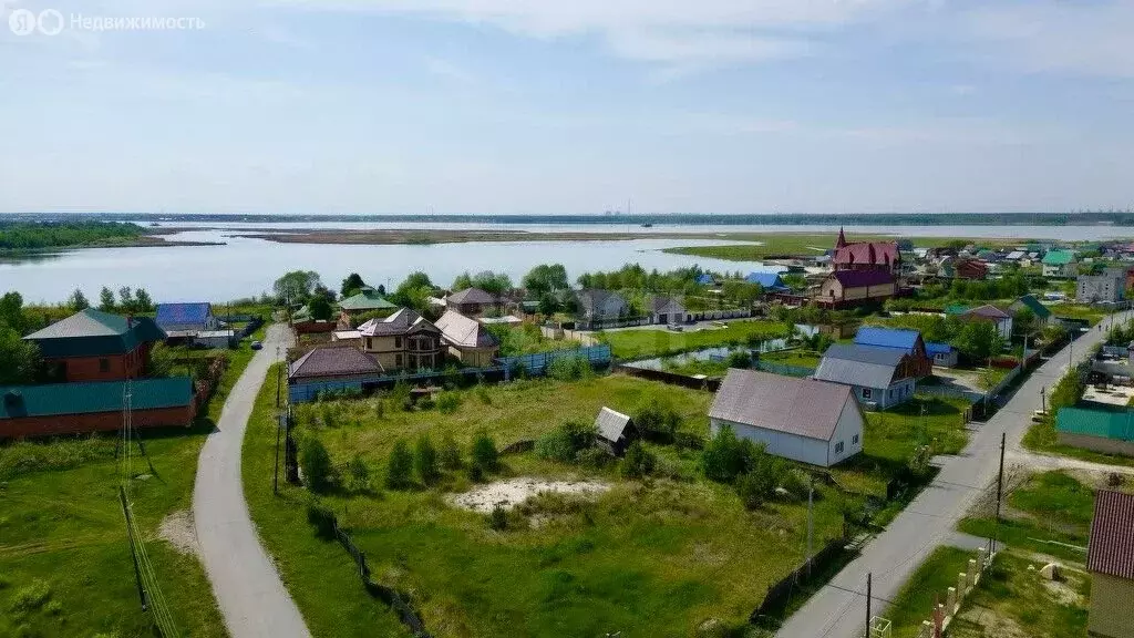 Участок в Андреевский, Речная улица (6.21 м) - Фото 0