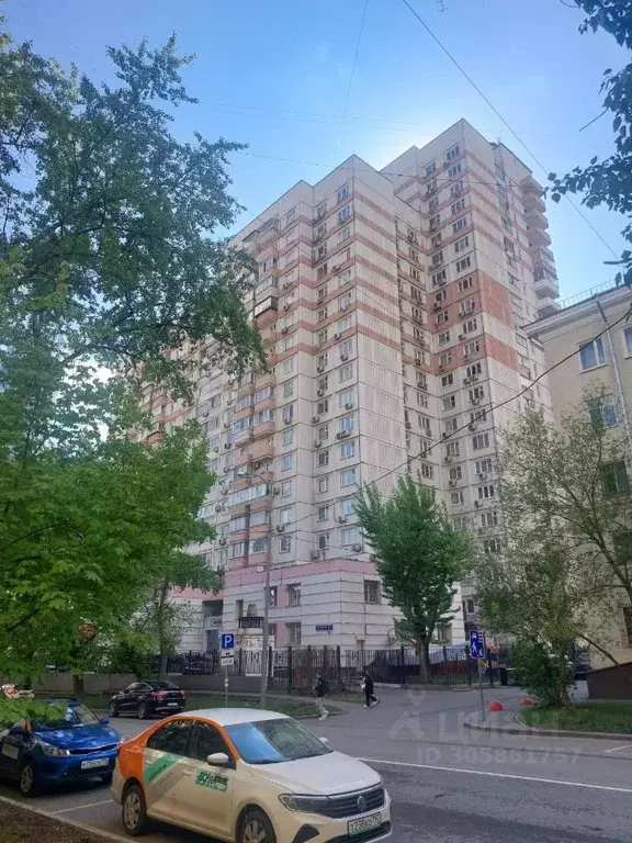 Комната Москва ул. Сергея Макеева, 1 - Фото 1