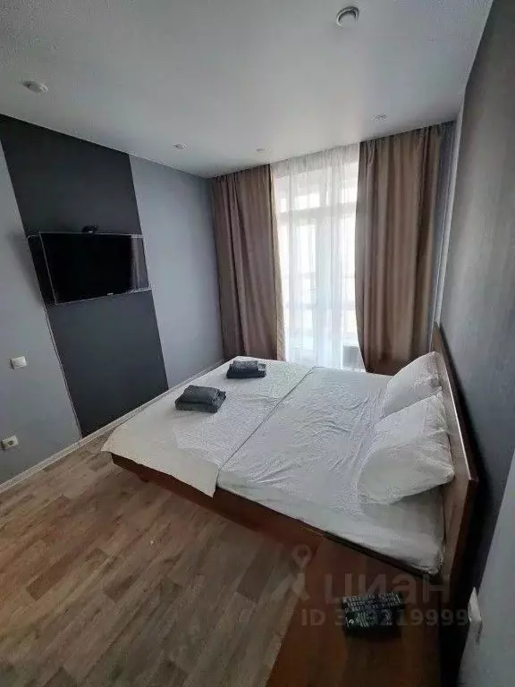 1-к кв. Тюменская область, Тюмень ул. Тимофея Чаркова, 81к2 (30.0 м) - Фото 1