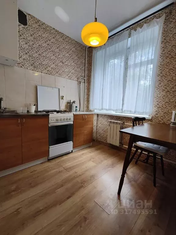 2-к кв. Москва ул. Алябьева, 4К1 (43.2 м) - Фото 0