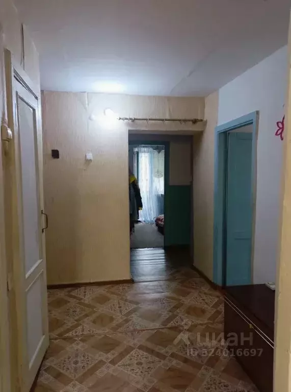 3-к кв. Тюменская область, Ишим Казанская ул., 42 (60.7 м) - Фото 1