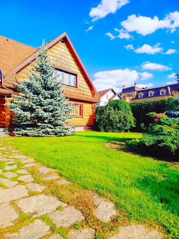 Дом в Свердловская область, Полевской муниципальный округ, с. ... - Фото 1