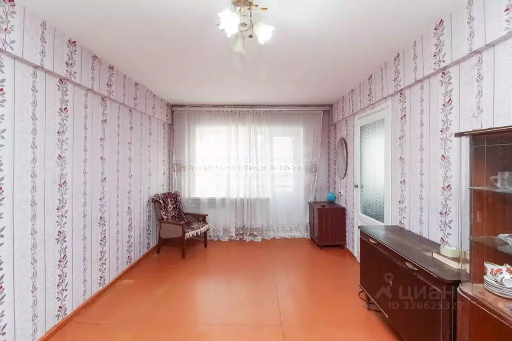 2-к кв. Красноярский край, Красноярск Волгоградская ул., 15а (45.8 м) - Фото 1