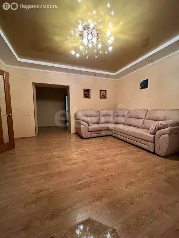 3-комнатная квартира: Южноуральск, улица Советской Армии, 25 (108.5 м) - Фото 1
