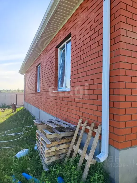 Дом в Воронежская область, Семилукский район, с. Девица ул. Ворошилова ... - Фото 0