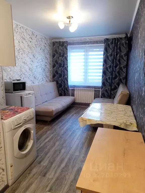 Студия Тульская область, Тула ул. Демонстрации, 8 (18.0 м) - Фото 1