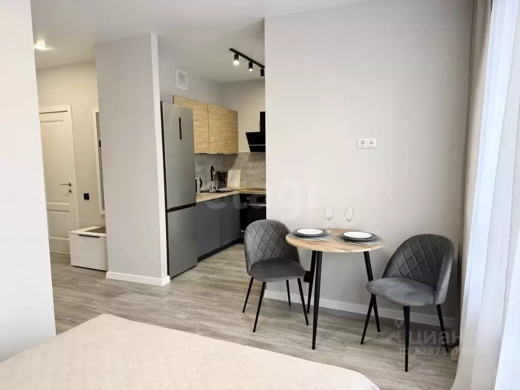 Студия Тюменская область, Тюмень ул. Пожарных и Спасателей, 3к1 (27.0 ... - Фото 1