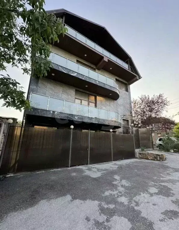 Помещение свободного назначения в Крым, Симферополь пер. Бокуна (494 ... - Фото 1