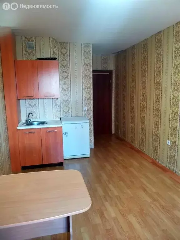 1-комнатная квартира: Красноярск, Норильская улица, 6А (42 м) - Фото 1
