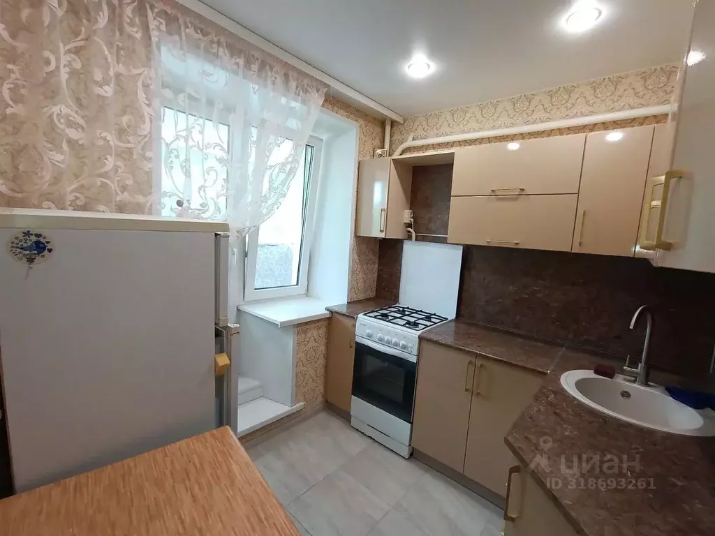 4-к кв. Ульяновская область, Ульяновск ул. Артема, 24 (63.0 м) - Фото 1