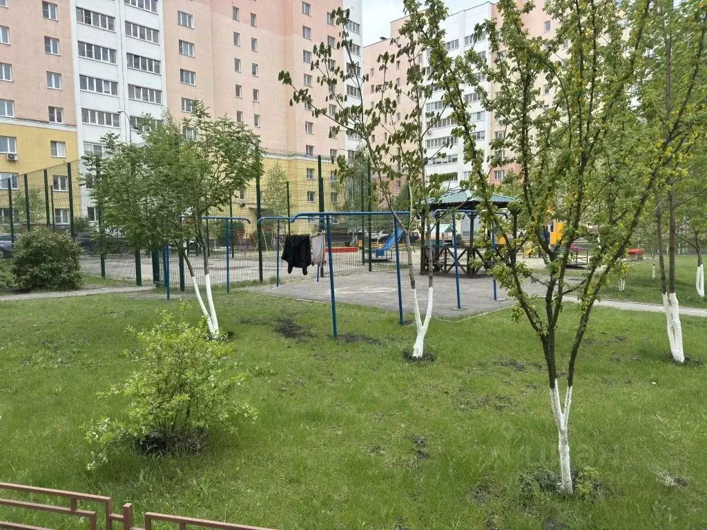 2-к кв. Пензенская область, Пенза ул. Антонова, 20 (55.0 м) - Фото 2