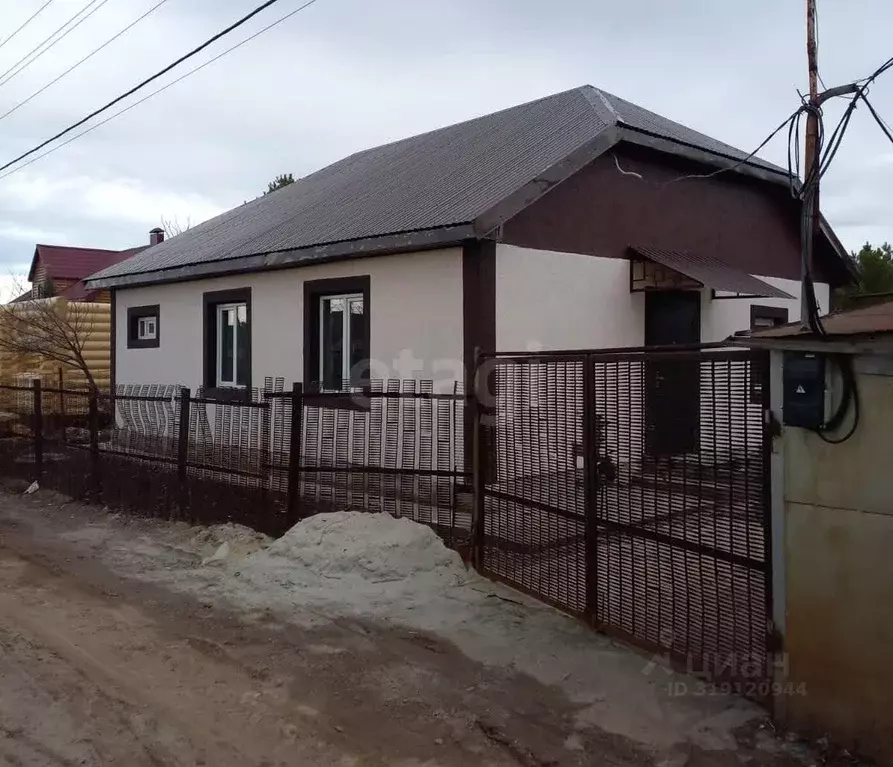 Дом в Оренбургская область, Оренбургский район, Нежинский сельсовет, ... - Фото 2