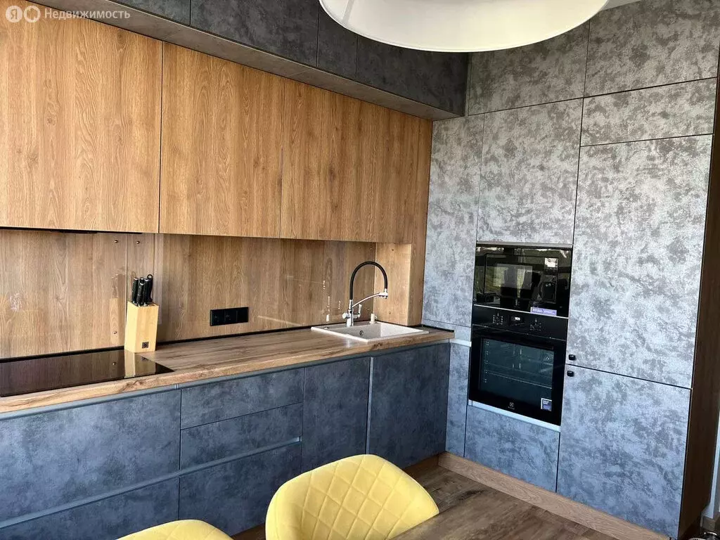 2-комнатная квартира: Москва, Каширское шоссе, 65к1 (59 м) - Фото 1