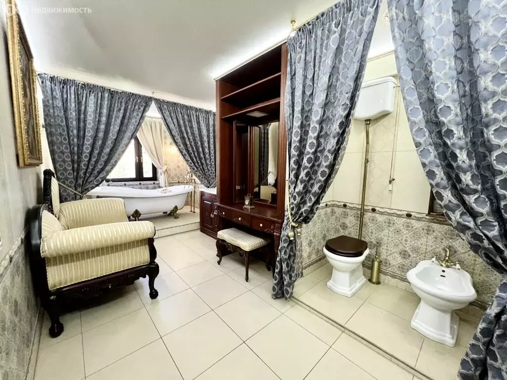 3-комнатная квартира: Мурманск, проспект Ленина, 25 (123 м) - Фото 2