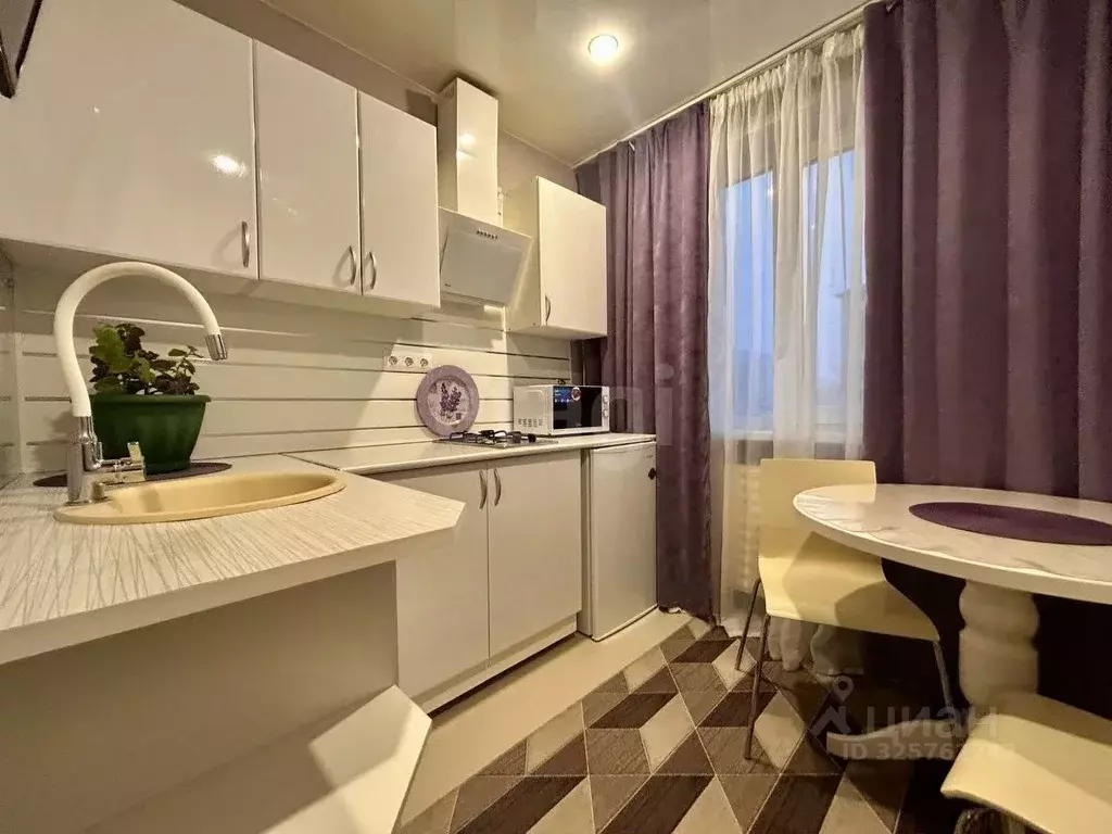 1-к кв. Коми, Усинск ул. 60 лет Октября, 14/1 (30.4 м) - Фото 1