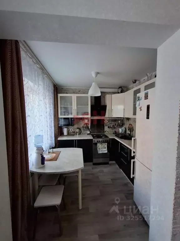 2-к кв. Омская область, Омск Городок Нефтяников мкр, ул. Энтузиастов, ... - Фото 2