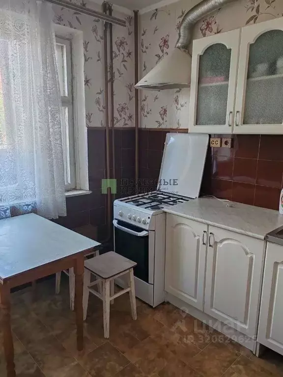 3-к кв. Самарская область, Самара ул. Губанова, 34 (70.0 м) - Фото 0