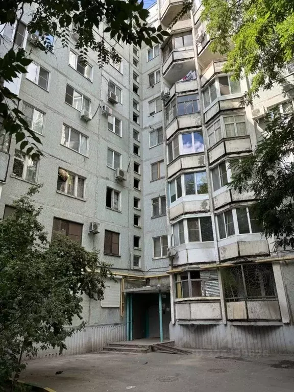 2-к кв. Волгоградская область, Волгоград ул. 8-й Воздушной Армии, 40 ... - Фото 1