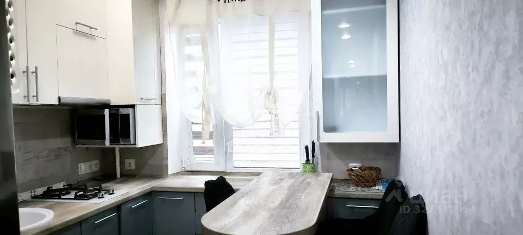 3-к кв. Крым, Керчь ул. Юных Ленинцев, 5 (48.0 м) - Фото 2