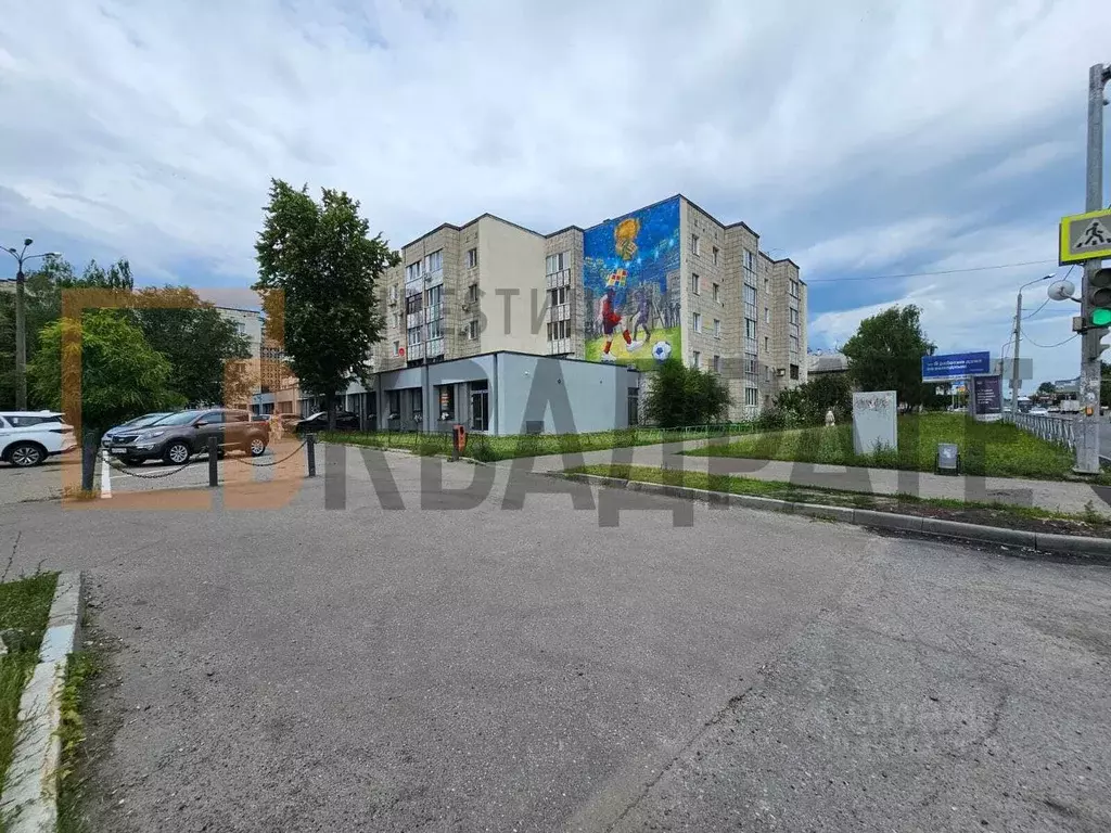 Торговая площадь в Татарстан, Казань просп. Ибрагимова, 32а (100 м) - Фото 1