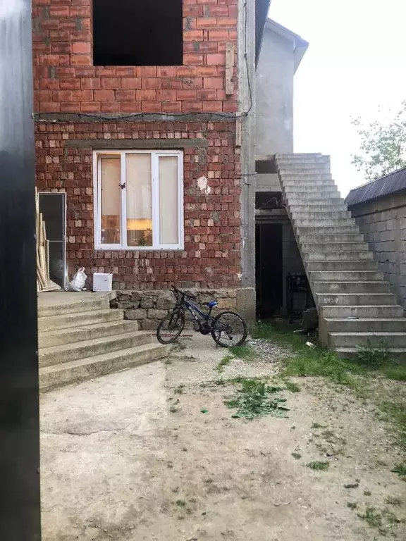 Дом в Дагестан, Махачкала ул. Орлова, 48 (170 м) - Фото 1