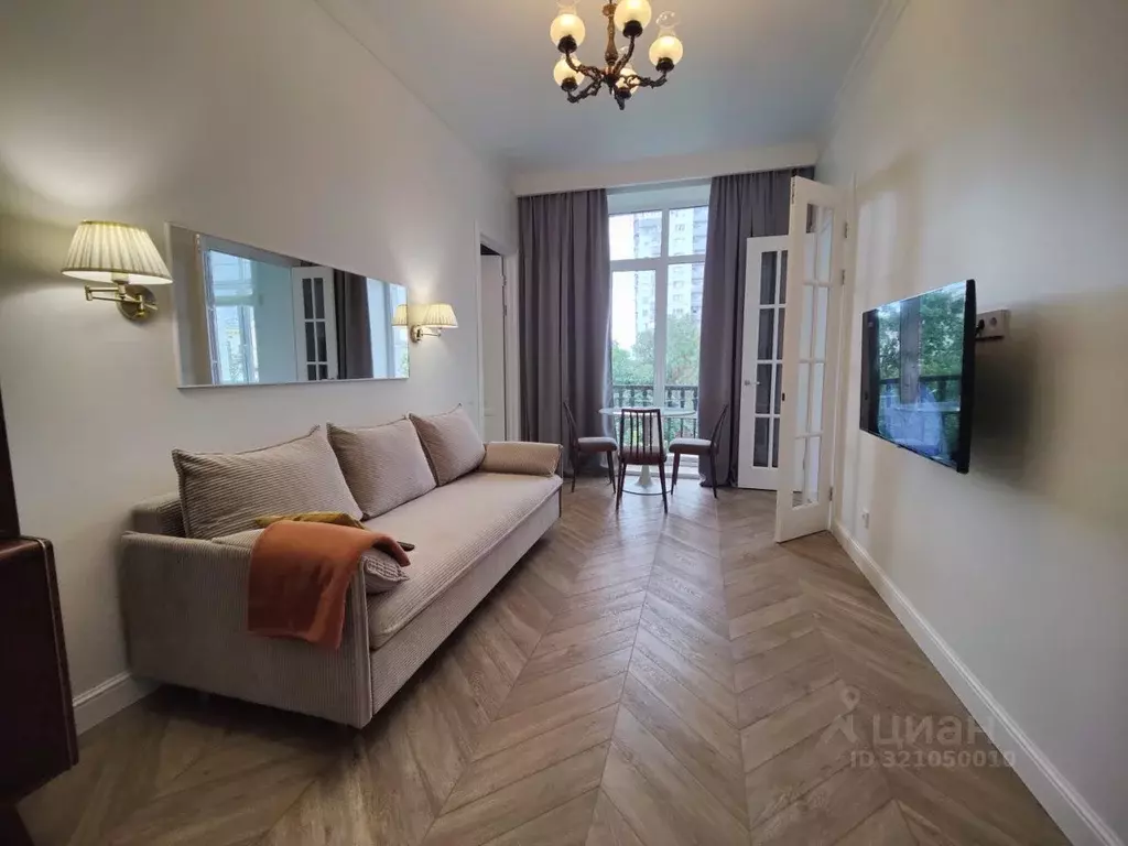 2-к кв. Санкт-Петербург Среднеохтинский просп., 8 (55.0 м) - Фото 1