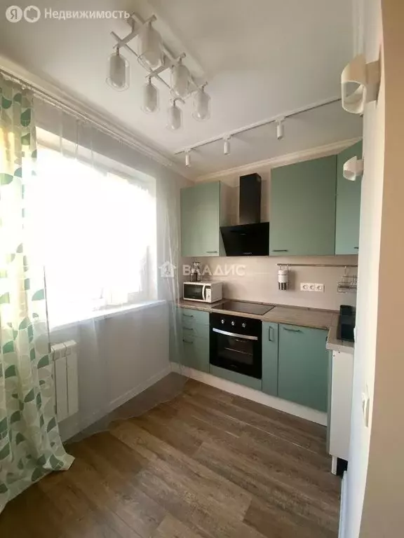 1-комнатная квартира: Москва, Осенний бульвар, 6 (37.8 м) - Фото 1