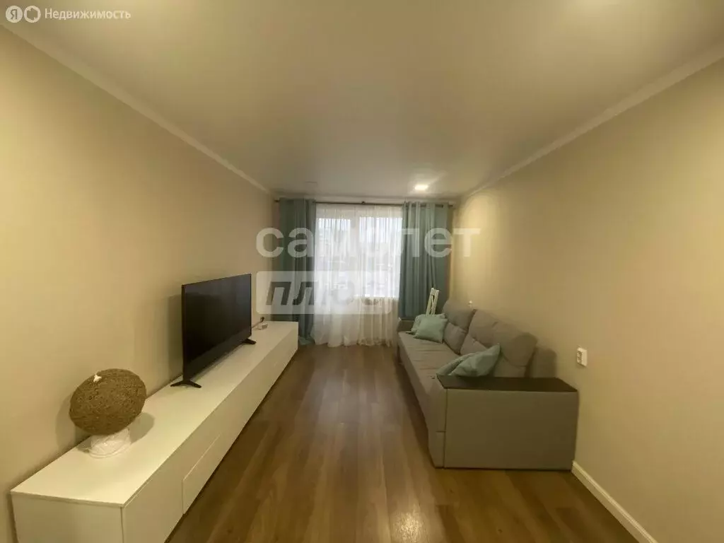 1-комнатная квартира: Октябрьский, улица Кувыкина, 35/5к2 (32 м) - Фото 0