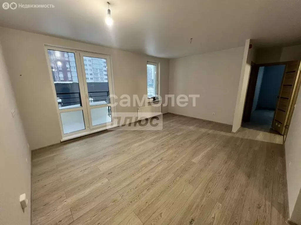 3-комнатная квартира: Ижевск, улица 10 лет Октября, 64к2 (53.7 м) - Фото 2