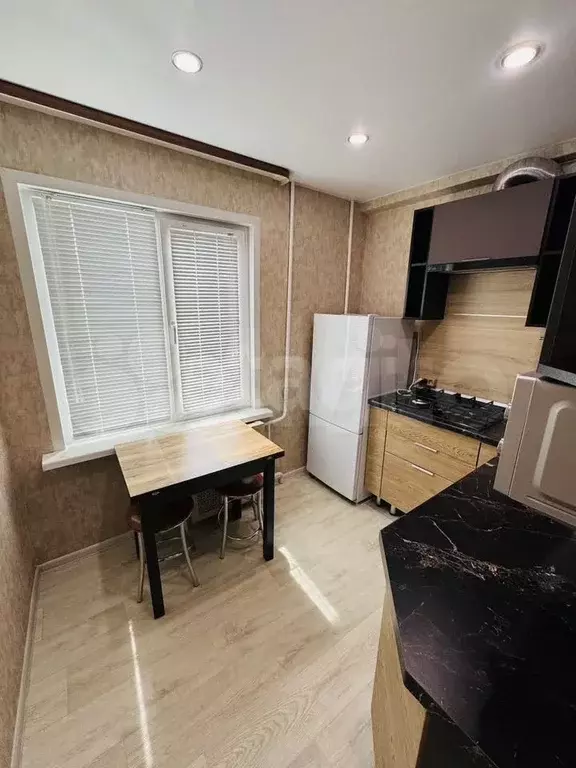 1-к. квартира, 29,8 м, 4/5 эт. - Фото 1