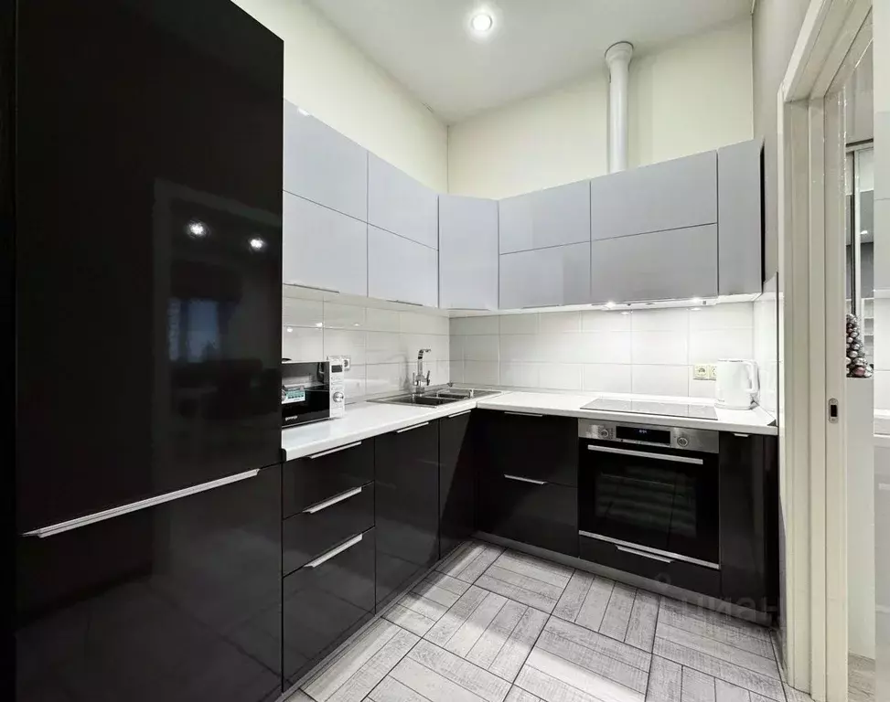 3-к кв. Санкт-Петербург ул. Глухая Зеленина, 6 (88.0 м) - Фото 2