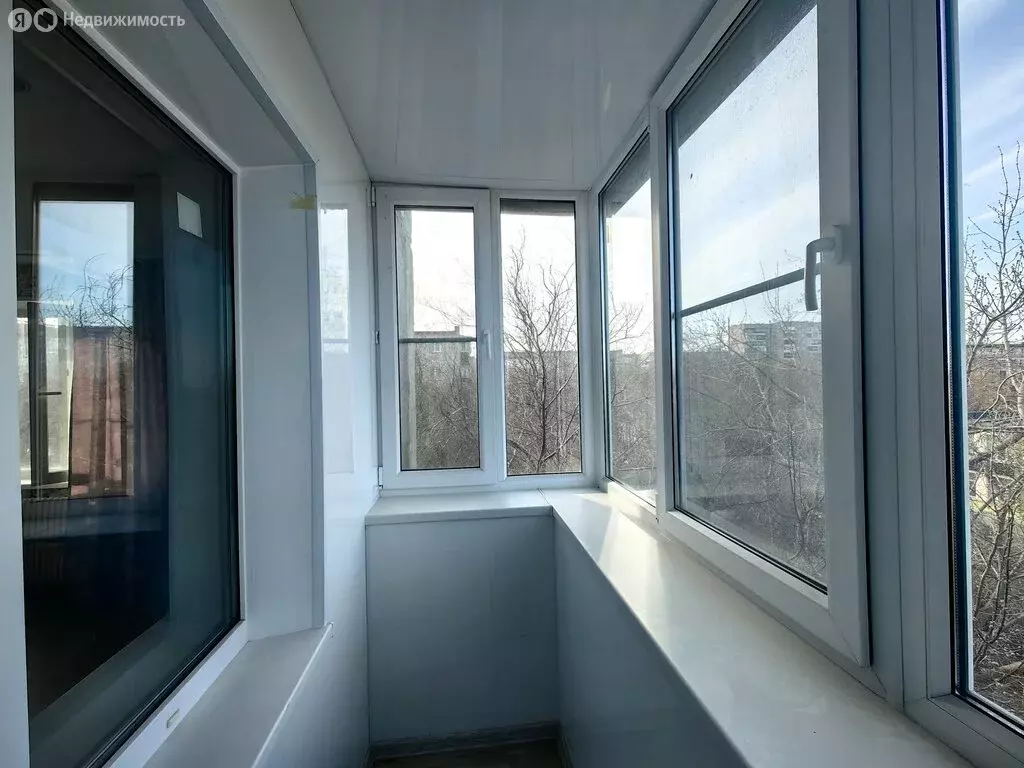 1-комнатная квартира: Челябинск, улица Калинина, 24 (32 м) - Фото 1