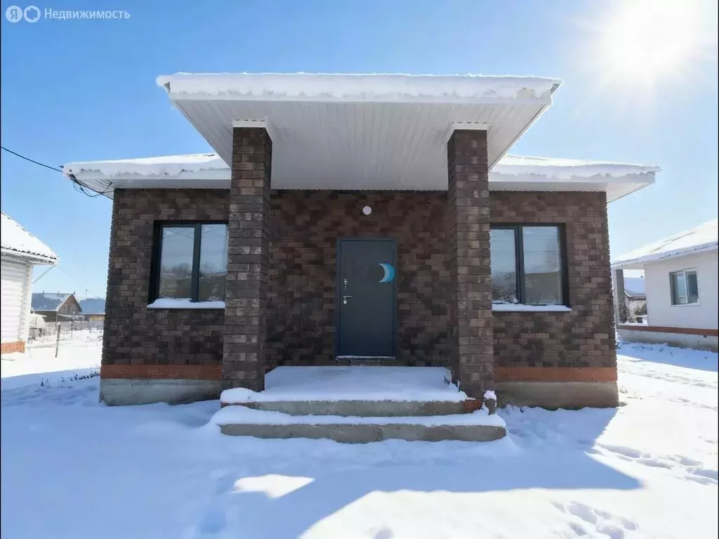 Дом в село Карамалы, Улица Хисматуллина, 8 (130 м) - Фото 2