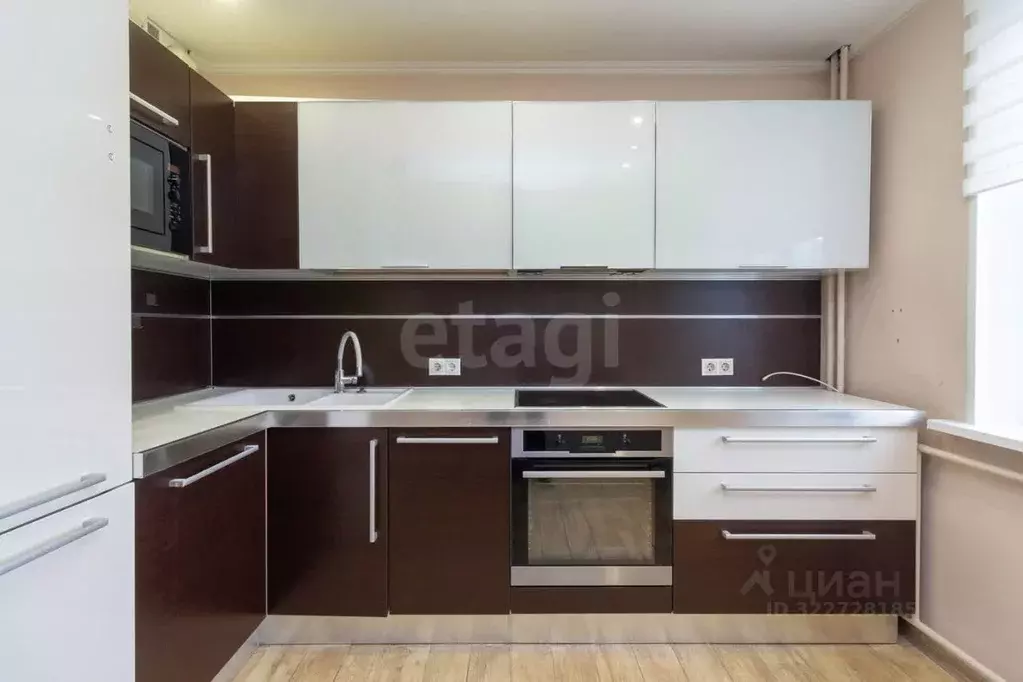 3-к кв. Красноярский край, Красноярск Крайняя ул., 2 (64.8 м) - Фото 1