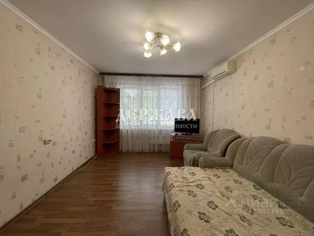 3-к кв. Белгородская область, Старый Оскол Королева мкр, 6 (63.4 м) - Фото 0