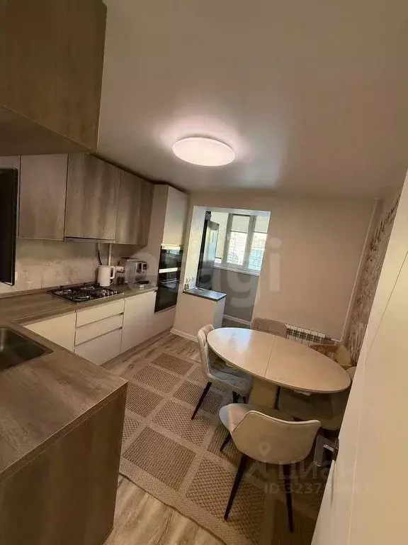 2-к кв. Ямало-Ненецкий АО, Новый Уренгой Восточный мкр, 6/5 (54.7 м) - Фото 1