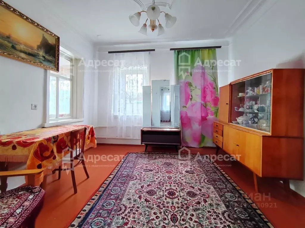 Дом в Волгоградская область, Дубовский район, Лозновское с/пос, с. ... - Фото 1