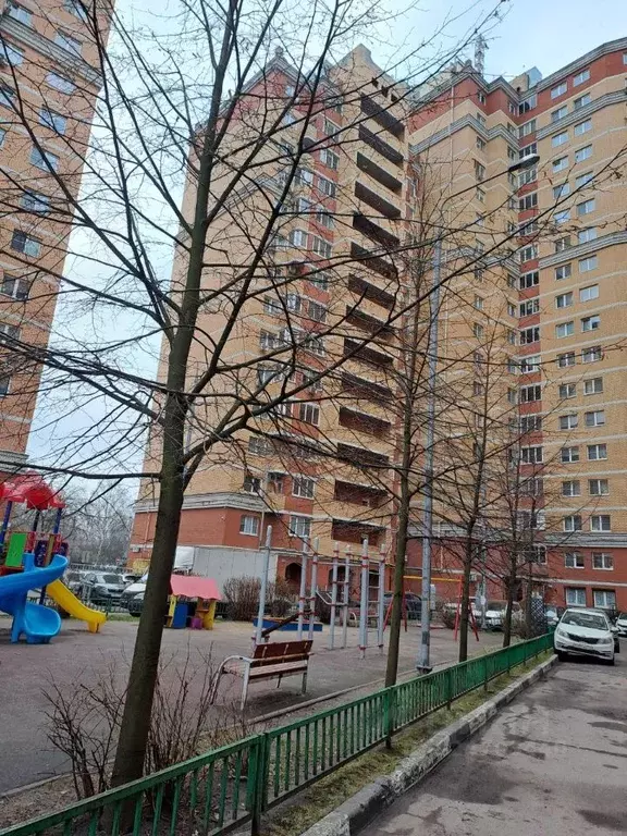 2-к кв. Московская область, Пушкино Новая Деревня мкр, Набережная ул., ... - Фото 1