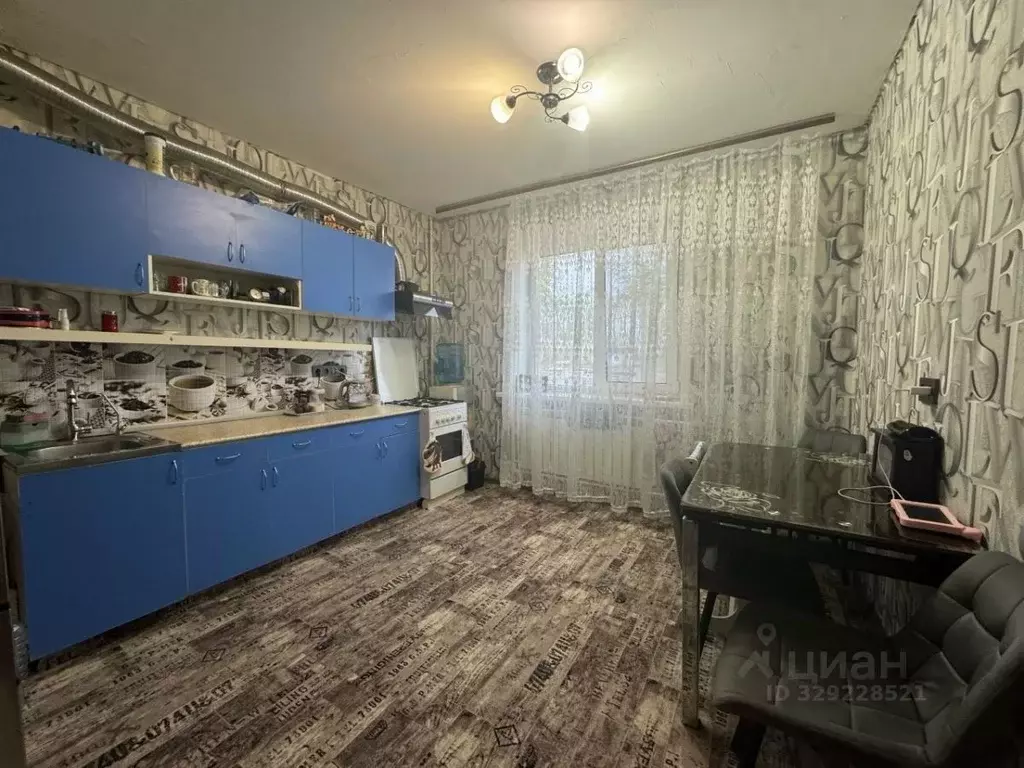 3-к кв. Самарская область, Самара Хасановская ул., 37 (70.0 м) - Фото 1