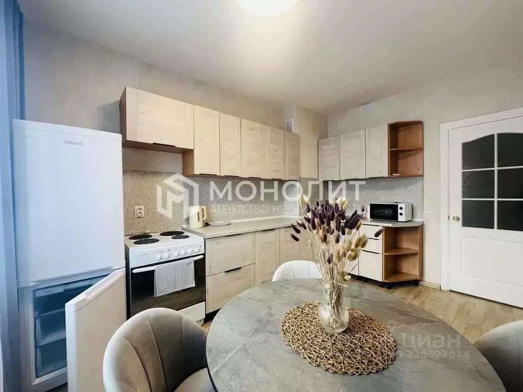 3-к кв. Белгородская область, Старый Оскол Северный мкр, 33 (63.0 м) - Фото 2