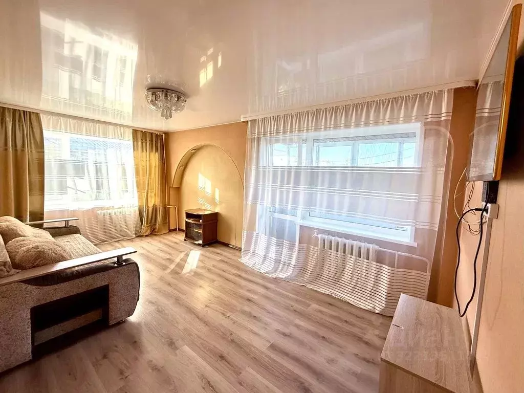 3-к кв. Амурская область, Белогорск Северная ул., 14 (70.0 м) - Фото 1